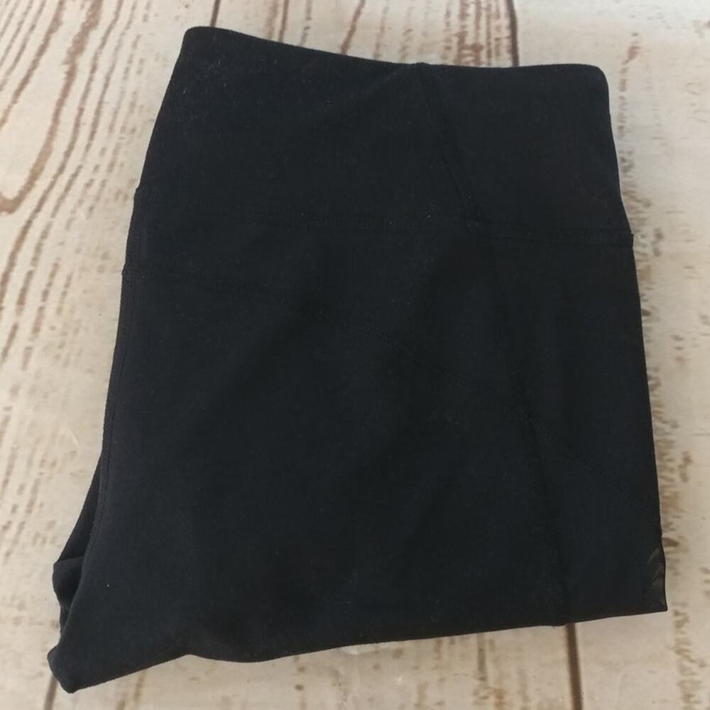 Zella Capri Leggings Black Size M
